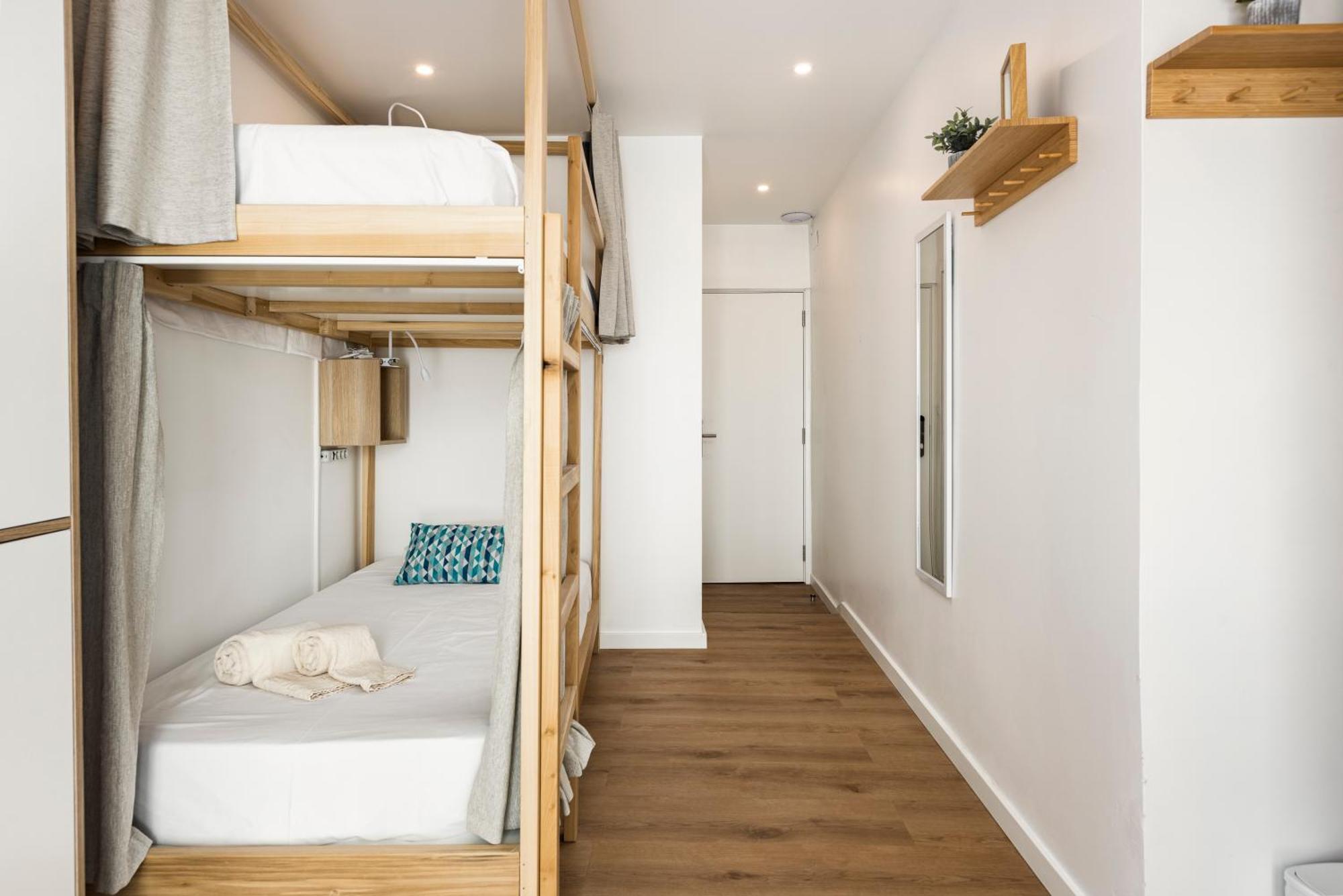 Madalena Hostel E Suites Faro Ngoại thất bức ảnh