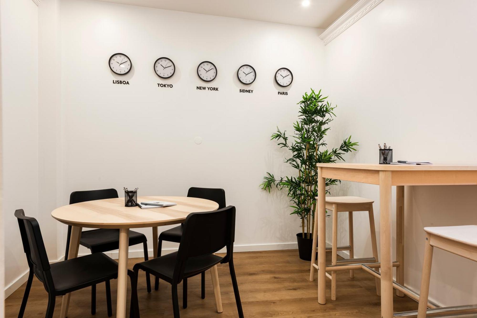 Madalena Hostel E Suites Faro Ngoại thất bức ảnh